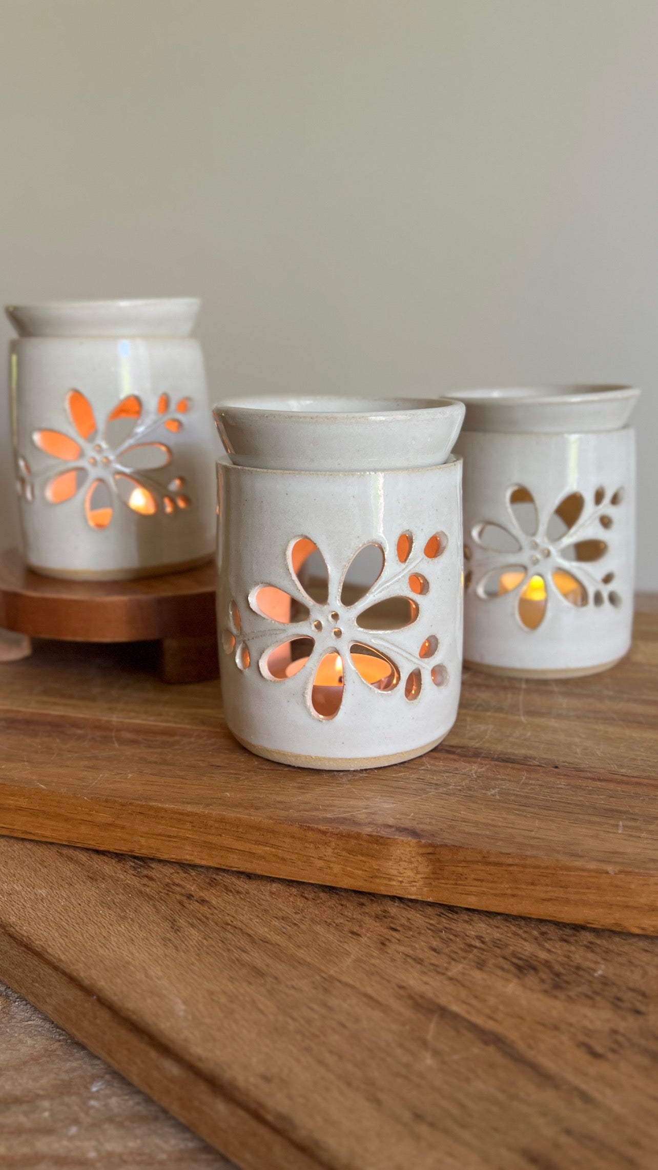 flower wax warmer